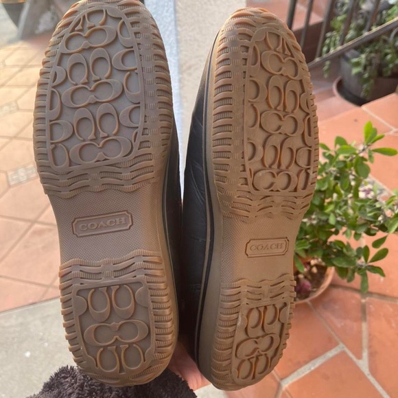 Have only ever just been tried on. Brand new just no tags. Authentic coach boots - Picture 4 of 4